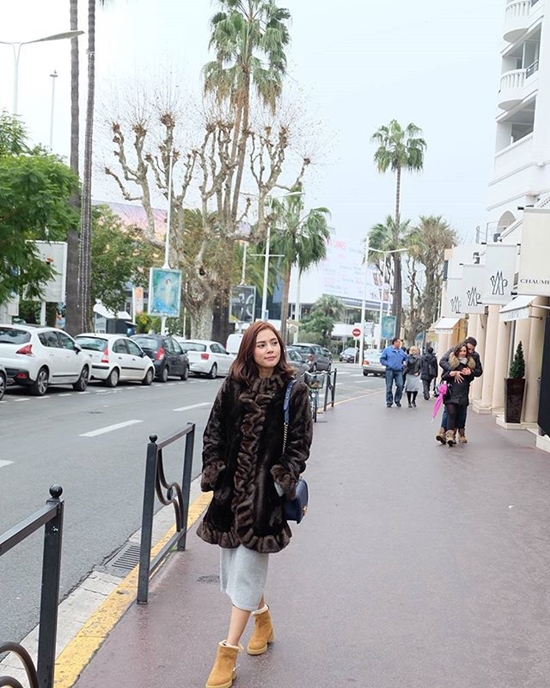 อุ้ม ลักขณา อุ้ม ลักขณา