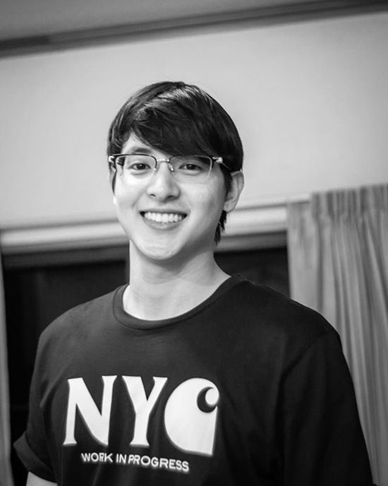 เจมส์ จิรายุ เจมส์ จิรายุ