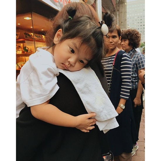 น้องมะลิ น้องมะลิ