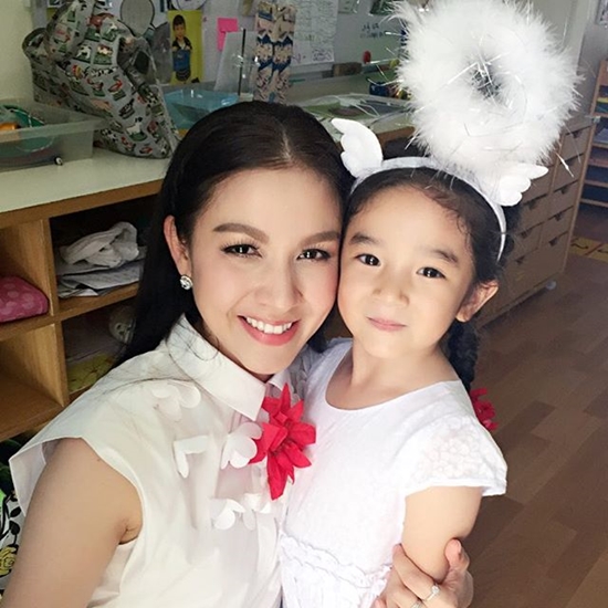 น้องณดา น้องณดา