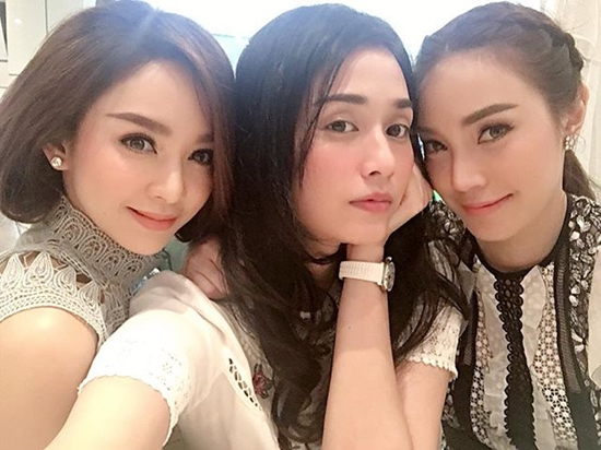 เป้ย ปานวาด เป้ย ปานวาด