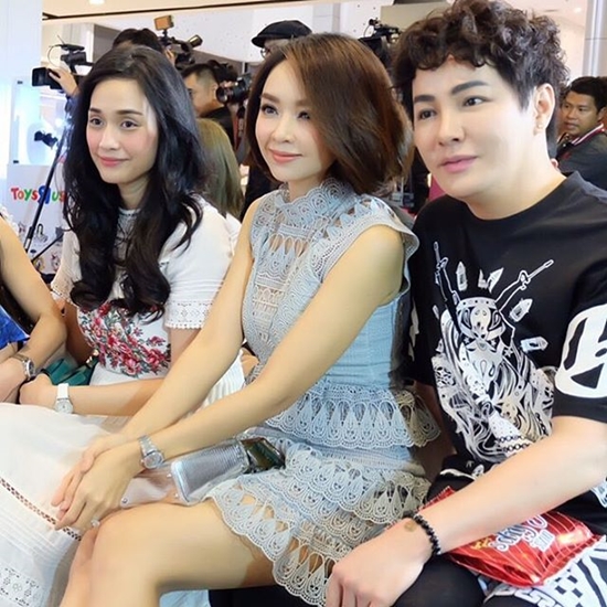 เป้ย ปานวาด เป้ย ปานวาด