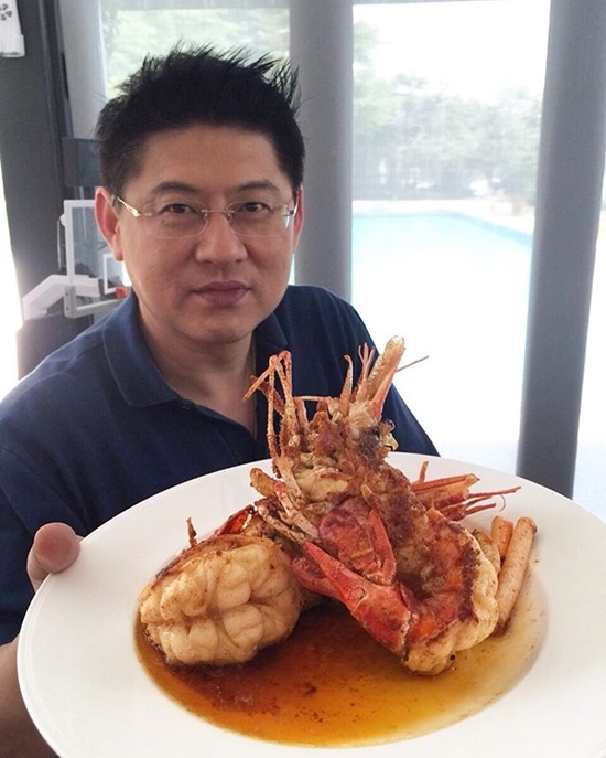 สรยุทธ สรยุทธ