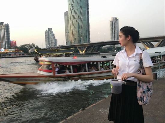 น้องวอลนัท กะเทยสวย น้องวอลนัท กะเทยสวย