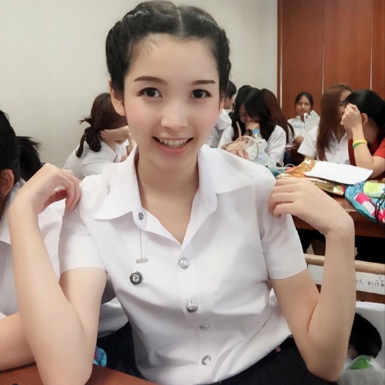 น้องวอลนัท กะเทยสวย น้องวอลนัท กะเทยสวย