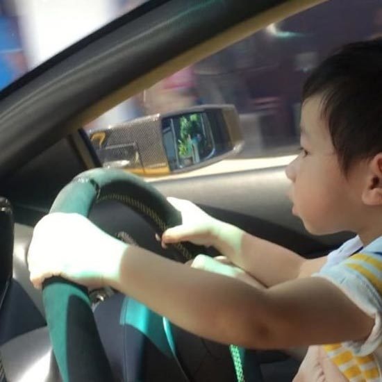 เอิร์น จิรวรรณ เอิร์น จิรวรรณ