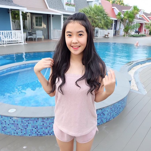 น้องพ้อยท์ น้องพลอย ลูกสาวเท่ง เถิดเทิง น้องพ้อยท์ น้องพลอย ลูกสาวเท่ง เถิดเทิง