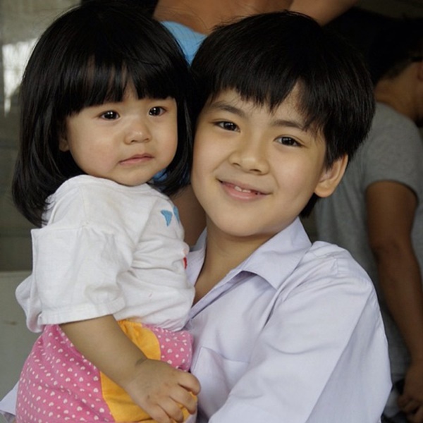น้องฮานะ หรือ น้องอ้อย น้องฮานะ หรือ น้องอ้อย