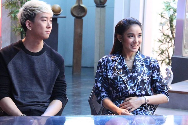 แพท ณปภา เบนซ์ เรซซิ่ง ตีสิบ แพท ณปภา เบนซ์ เรซซิ่ง ตีสิบ