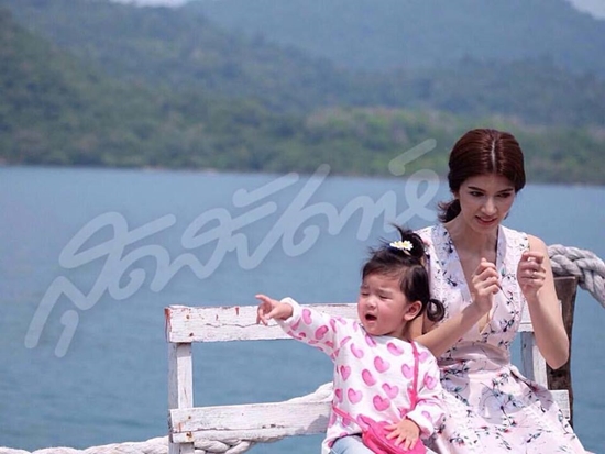 น้องมะลิ พาขวัญ โบว์ แวนด้า น้องมะลิ พาขวัญ