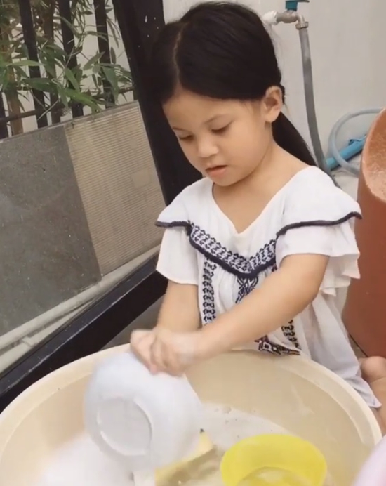น้องบีน่า น้องบรู๊คลิน น้องบีน่า น้องบรู๊คลิน
