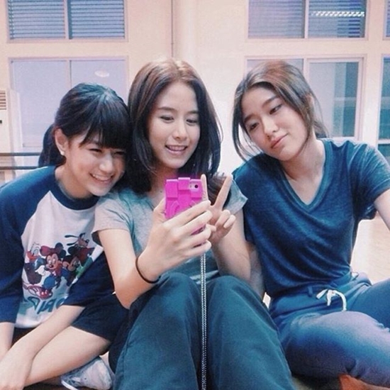 เฟย์ ฟาง แก้ว เฟย์ ฟาง แก้ว