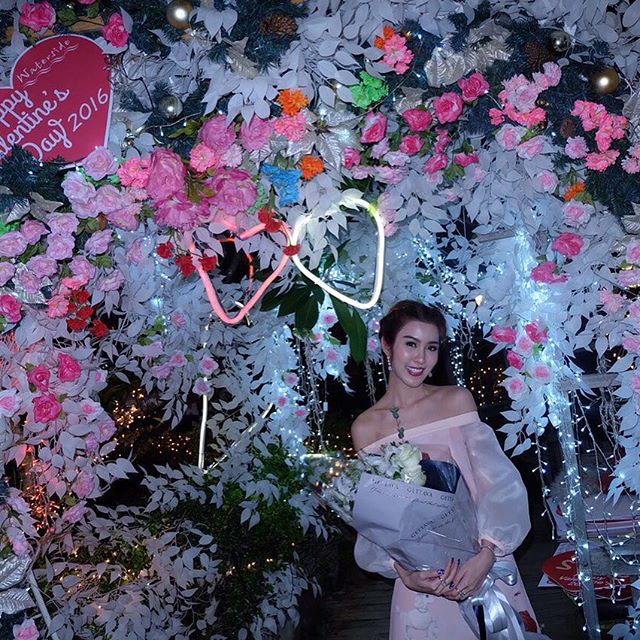 ม่านฟ้า อรปภัตร ม่านฟ้า อรปภัตร