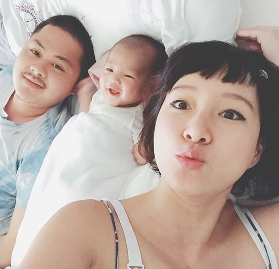 น้องชาร์วี น้องชาร์วี