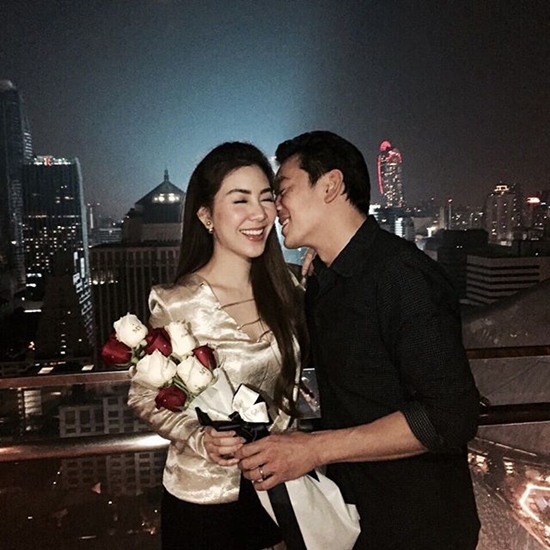 วุ้นเส้น ชาคริต วุ้นเส้น ชาคริต