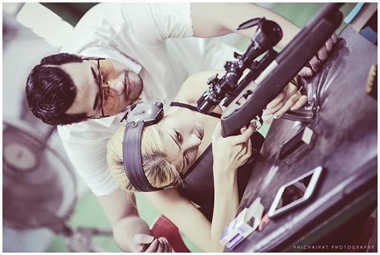 เนย เนโกะ จัมพ์ เนย เนโกะ จัมพ์