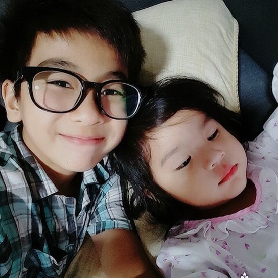 โบว์ แวนด้า เป็นปลื้ม ลูกชาย น้องออโต้ โบว์ แวนด้า เป็นปลื้ม ลูกชาย น้องออโต้