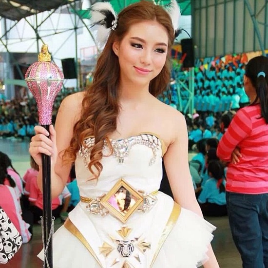 มิว ลักษณ์นารา มิว ลักษณ์นารา