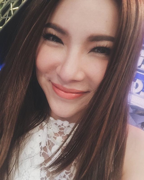 เปิดโผ 10 ดาราสาว โสดมั่นรับวาเลนไทน์ เปิดโผ 10 ดาราสาว โสดมั่นรับวาเลนไทน์