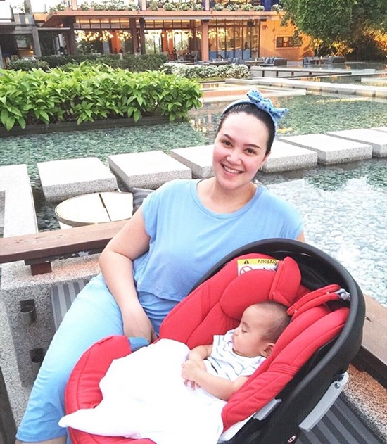 น้องเร ทาทา ยัง น้องเร ทาทา ยัง