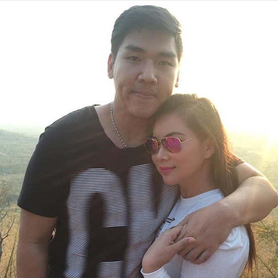 บุ๋ม ปนัดดา วงศ์ผู้ดี บุ๋ม ปนัดดา วงศ์ผู้ดี