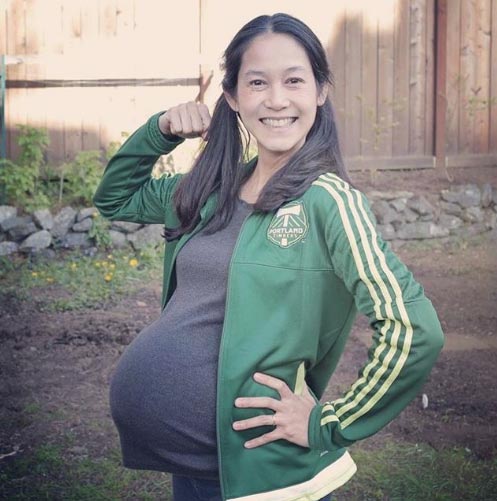 อุ้ม สิริยากร อุ้ม สิริยากร