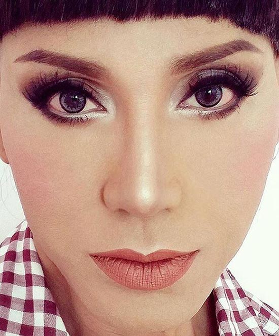 มัม ลาโคนิคส์ มัม ลาโคนิคส์