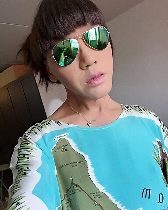 มัม ลาโคนิคส์ มัม ลาโคนิคส์