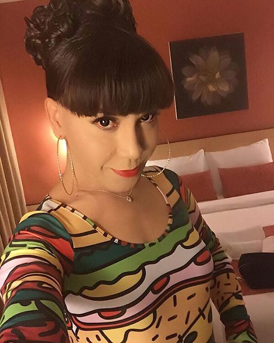 มัม ลาโคนิคส์ มัม ลาโคนิคส์