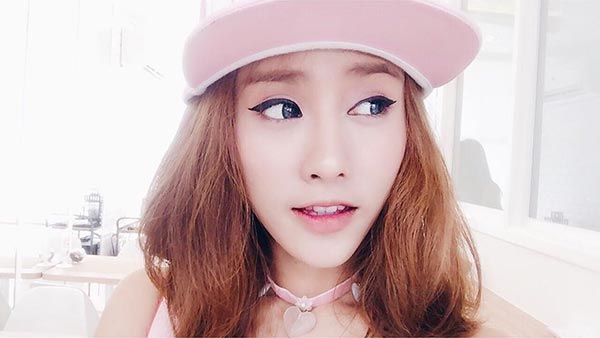 แพร วรภร แพร วรภร