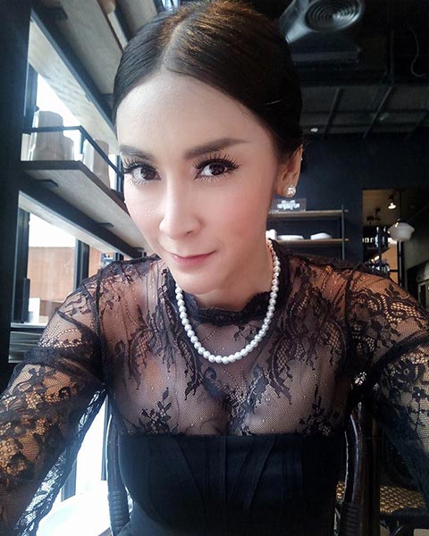 ใหม่ สุคนธวา ใหม่ สุคนธวา