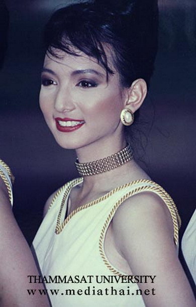 งานฟุตบอลประเพณี งานฟุตบอลประเพณี