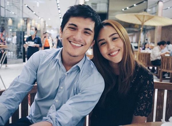 ชิน ลิลลี่ ชิน ลิลลี่