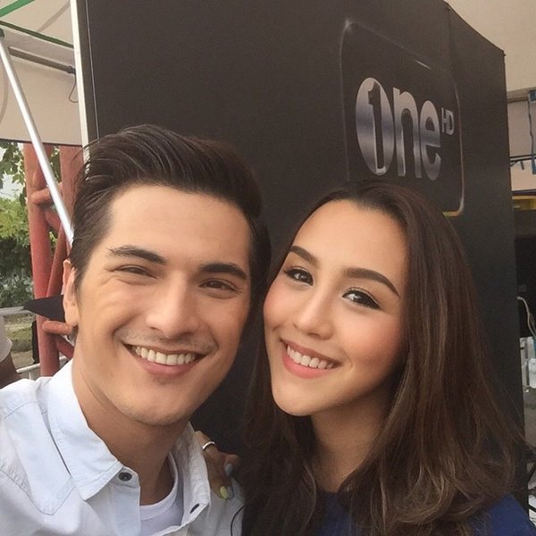 ชิน ลิลลี่ ชิน ลิลลี่