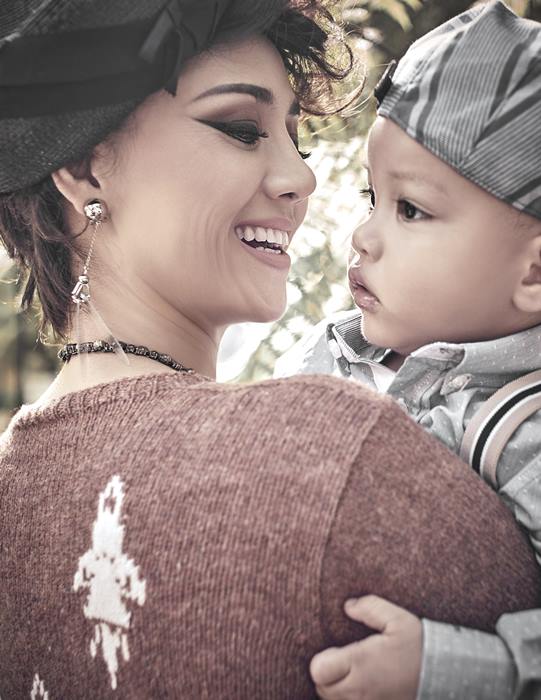 นิตยสาร แพรว นิตยสาร แพรว