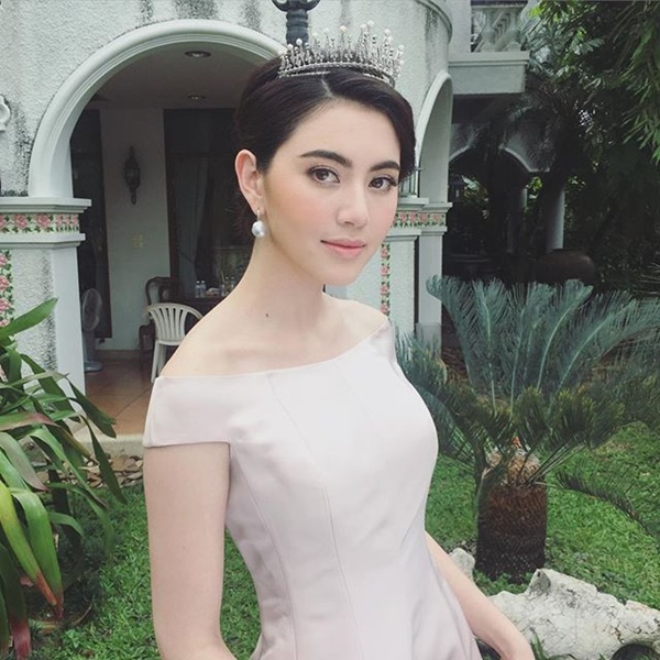 เพลิงนรี เพลิงนรี