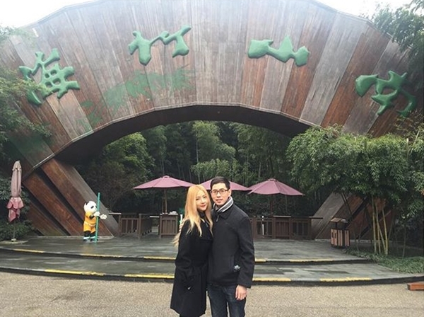 เนย หมอยู เนย หมอยู