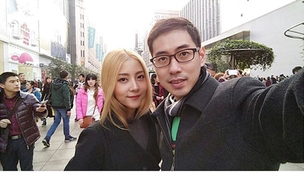 เนย หมอยู เนย หมอยู