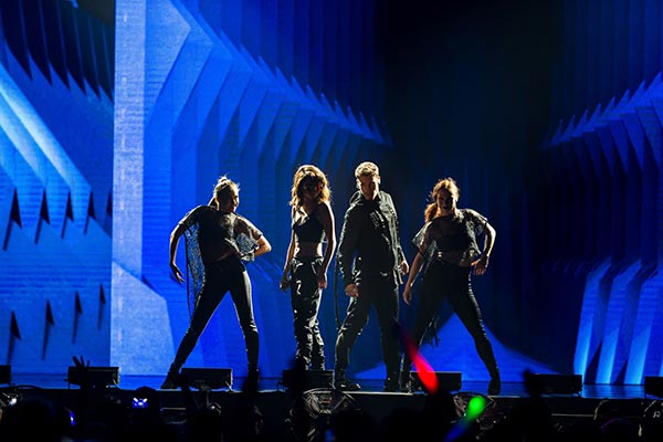 เซเลน่า โกเมซ เซเลน่า โกเมซ