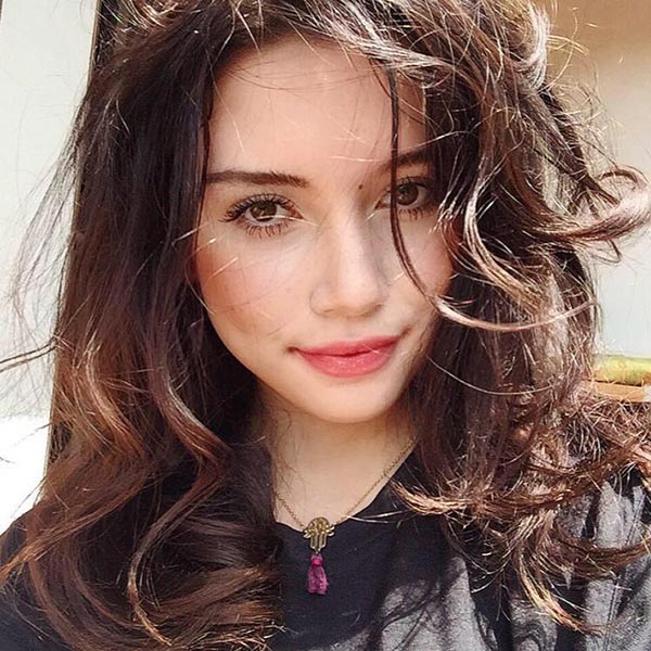 อลิสา จณิณ อลิสา จณิณ