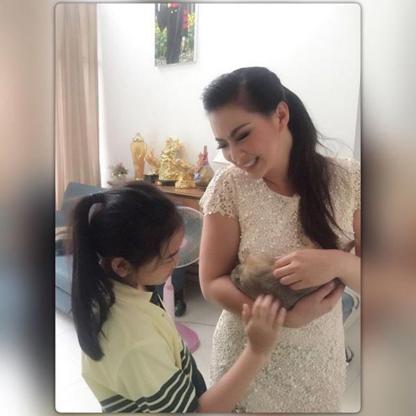 บ้านบุ๋ม ปนัดดา บ้านบุ๋ม ปนัดดา