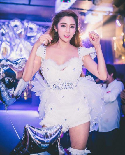 แป้ง เดอะสตาร์ 4 แป้ง เดอะสตาร์ 4