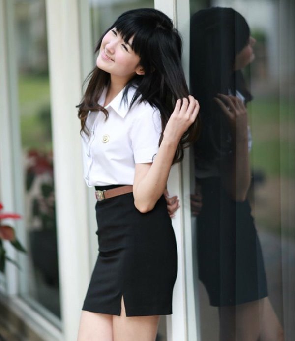 ดาราชุดนักศึกษา ดาราชุดนักศึกษา