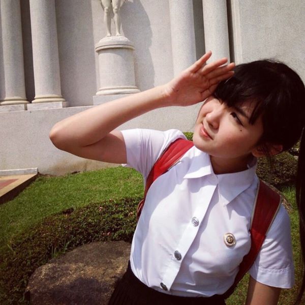 ดาราชุดนักศึกษา ดาราชุดนักศึกษา