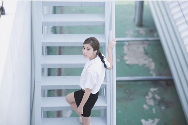 ดาราชุดนักศึกษา ดาราชุดนักศึกษา