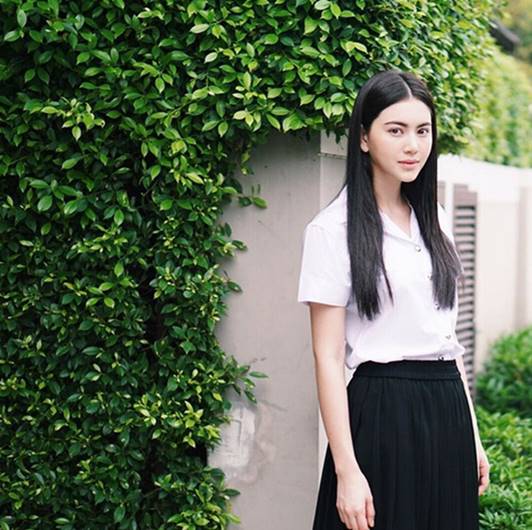 ดาราชุดนักศึกษา ดาราชุดนักศึกษา