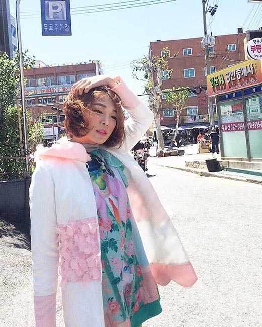 หญิงแย้ นนทพร หญิงแย้ นนทพร