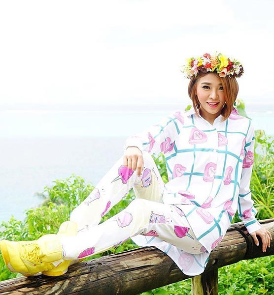 หญิงแย้ นนทพร หญิงแย้ นนทพร