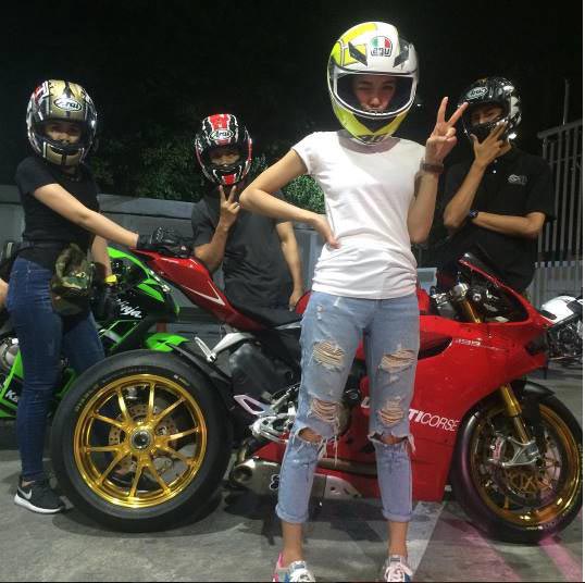 แพท เบนซ์ เรซซิ่ง แพท เบนซ์ เรซซิ่ง