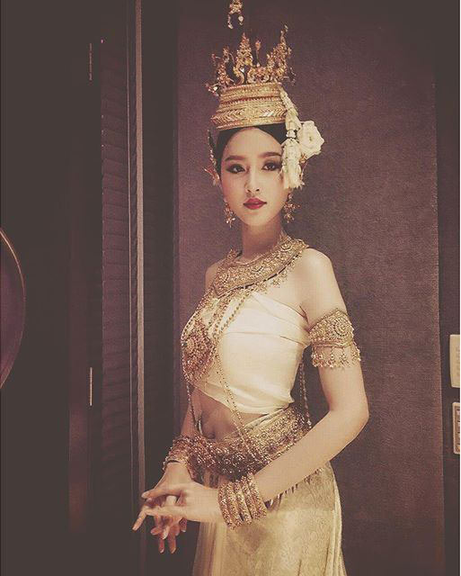 ปอย ตรีชฎา ปอย ตรีชฎา